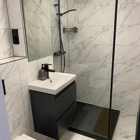 3 Sypialnie Grzybowska Ohmyhome *