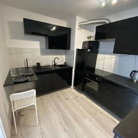 Apartment 3 Sypialnie Grzybowska Ohmyhome Warsaw