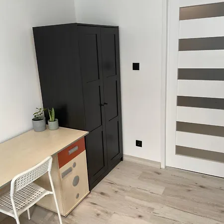 Apartment 3 Sypialnie Grzybowska Ohmyhome Warsaw