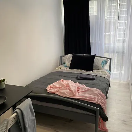 3 Sypialnie Grzybowska Ohmyhome * ורשה