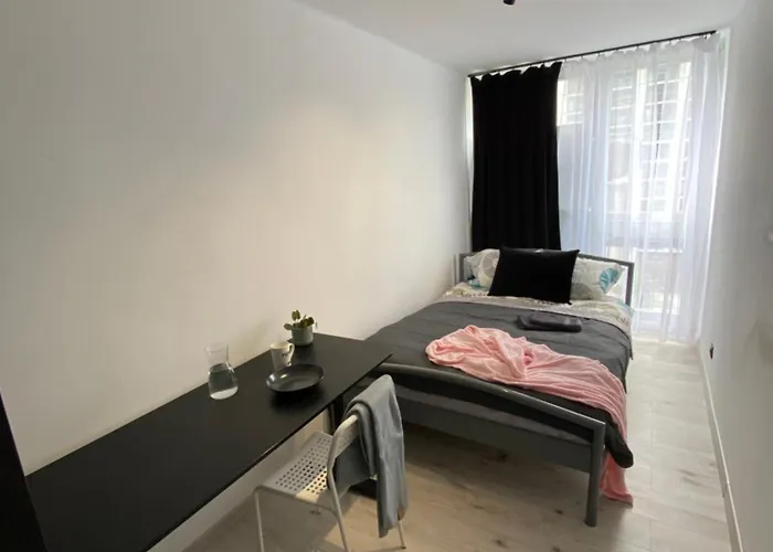 3 Sypialnie Grzybowska Ohmyhome Warszawa