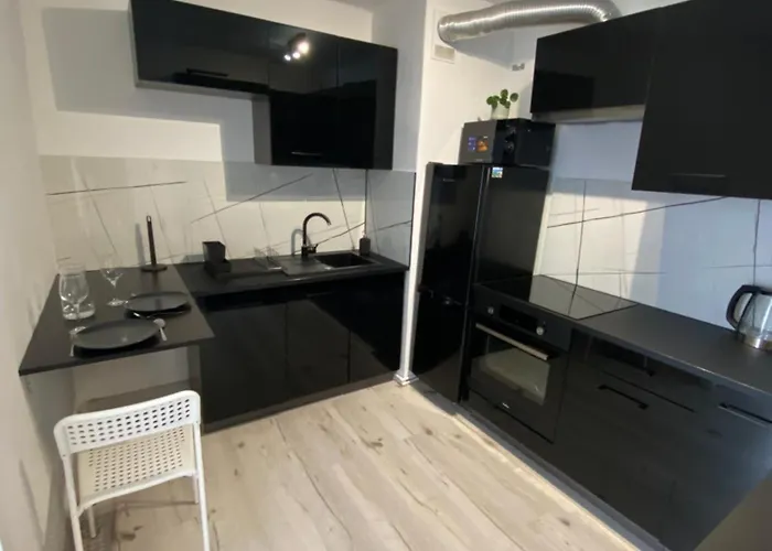 Lejlighed 3 Sypialnie Grzybowska Ohmyhome Warszawa